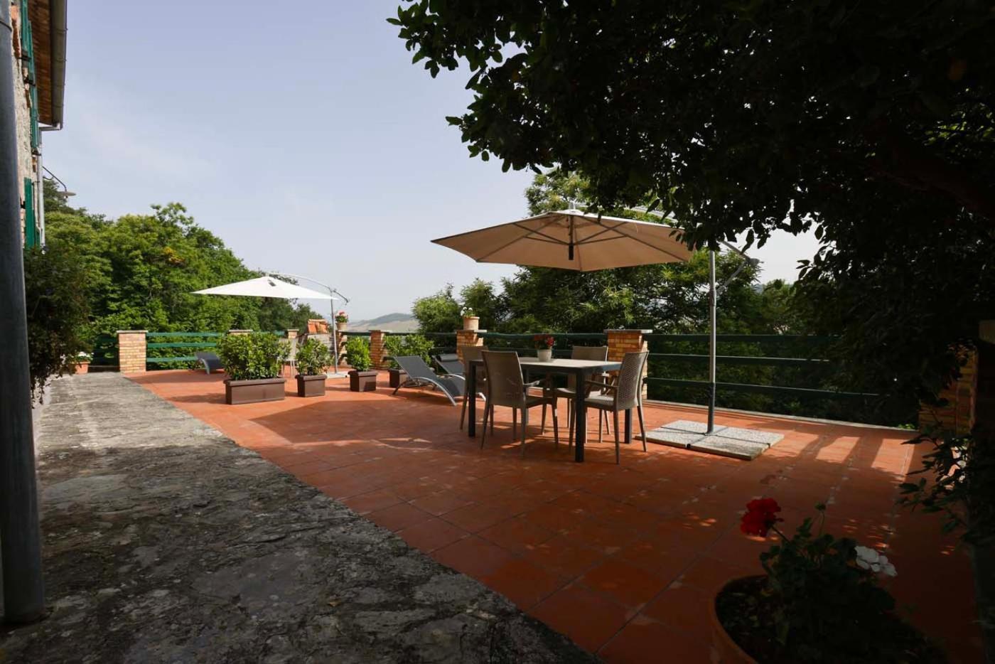 Agriturismo Casale Le Crete 阿夸彭登泰 外观 照片