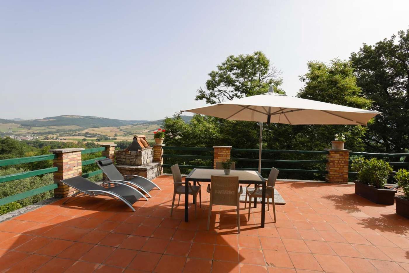 Agriturismo Casale Le Crete 阿夸彭登泰 外观 照片